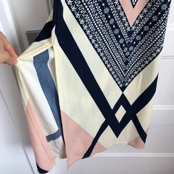 Sleeveless Maxi Dress - Picture 3 of 7